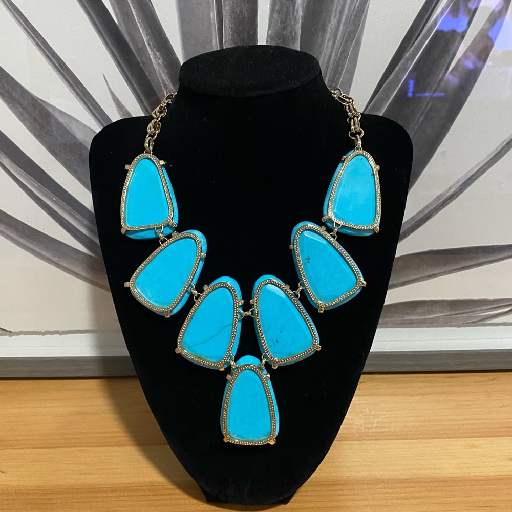 Kendra Scott Harlow Gold Statement Necklace in Turquoise - Picture 2 of 3